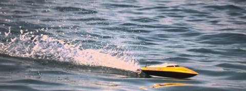 Motorówka Offshore Warrior 2CH 2.4GHz RTR 50km/h - Czerwony