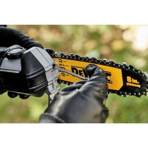 DEWALT PILARKA ŁAŃCUCHOWA NA WYŚIĘGNIKU 18V