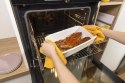 Piekarnik elektryczny Gorenje BO6737E02BG 77 l | termoobieg | grill | czyszczenie parowe | czarny