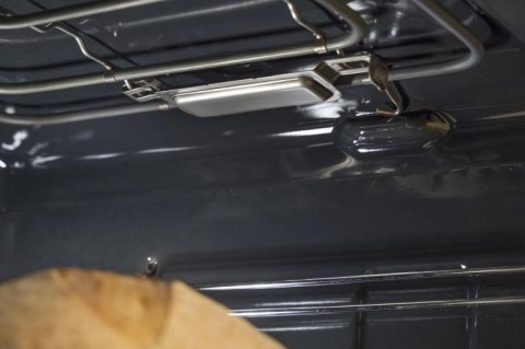 Piekarnik elektryczny Gorenje BO6737E02BG 77 l | termoobieg | grill | czyszczenie parowe | czarny