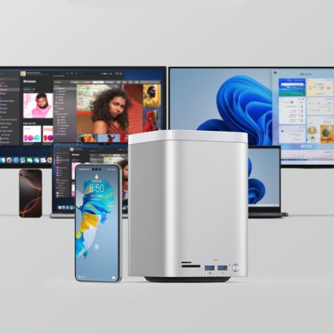 Stacja dokująca z kieszeniami na dyski twarde M.2 SATA do 56TB - srebrna