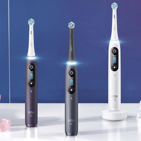 Braun Oral-B szczoteczka elektryczna iO8 BLACK