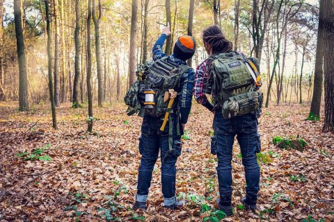 Plecak survivalowy NEO TOOLS 84-326 40L Zielony