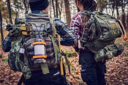Plecak survivalowy NEO TOOLS 84-326 40L Zielony