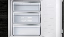 Zamrażarka do zabudowy Siemens GI11VADE0 iQ500 | klasa E | 72 l | 4,4 kg/24h | 71,2 cm | LowFrost | SoftClose | szybkie zamrażan