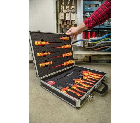 Zestaw szczypiec i wkrętaków 1000V, 7 szt.