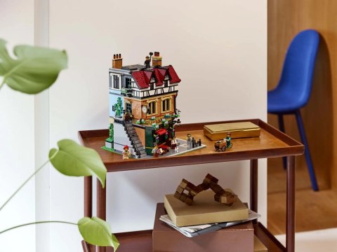 LEGO Icons 10350 - Dom w stylu angielskim