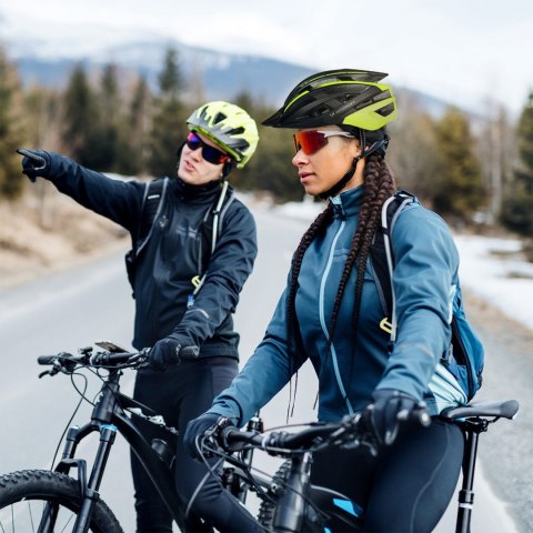 Kask rowerowy MTB z odpinanym daszkiem i tylną lampką USB 54-57 cm - czarno-żółty