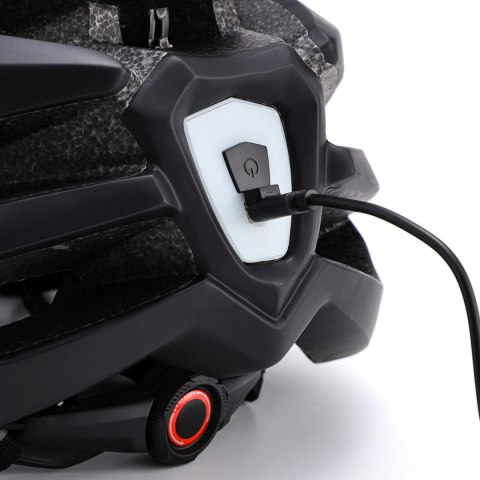 Kask rowerowy MTB z odpinanym daszkiem tylną lampką USB 57-62 cm - czarno-biały