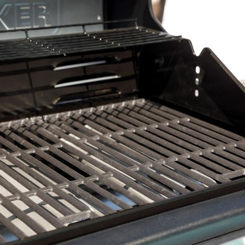 Grill gazowy Black+Decker BXOG16550E 4 palniki x 3.6 kW + 1 palnik 2.1 kW | pow.grilla 670 x 415 mm | 1330 x 1185 x 580 mm