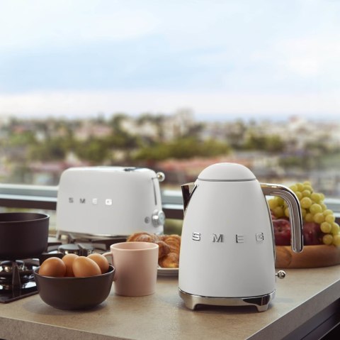 Czajnik elektryczny SMEG CLF03WHMEU