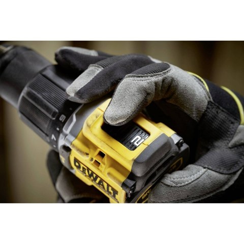 Wkrętarka DEWALT UD 18V DCD799D2T 74Nm 2x2,0Ah BL TSTAK