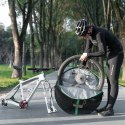 Pokrowiec transportowy na koło rowerowe śr. 74cm - czarny