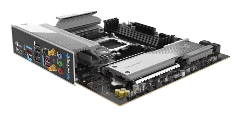 Sapphire NITRO+ B850M WIFI AMD B850 Gniazdo AM5 micro ATX