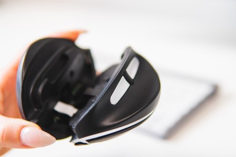 BakkerElkhuizen Oyster Mouse Wired myszka Biuro Oburęczny USB Typu-A Laser 1200 DPI