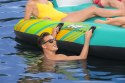 Bestway 43407 pływak basenowy i plażowy Wielobarwny Monochromatyczny PCW Pływająca wyspa