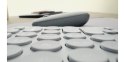 Logitech 920-012239 klawiatura Dołączona myszka Uniwersalne RF Wireless + Bluetooth QWERTY Amerykański międzynarodowy Grafitowy