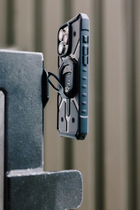 Urban Armor Gear Monarch Mag2 Dual Magnetic Ring Stand Kickstand