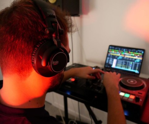 Hercules HDP DJ60 Słuchawki Przewodowa Opaska na głowę Muzyka Czarny
