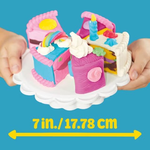 Play-Doh Super Slice Cake Play Kitchen Set Zestaw do zabawy z modeliny 624 g Wielobarwny
