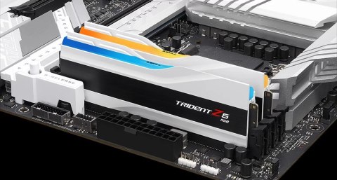 G.Skill Trident Z5 RGB moduł pamięci 64 GB 2 x 32 GB DDR5 6400 MT/s 288-pin DIMM