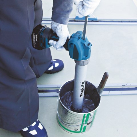 Makita Wyciskacz akumulatorowy 12V CXT CG100DSAB 600ml 5000N 1x2,0Ah