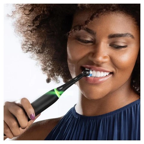 Szczoteczka Oral-B iO Series 5 Matt Black