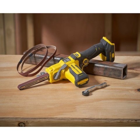 Pilnik taśmowy akumulatorowy Stanley Fatmax SFMCE210B-XJ