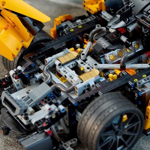 LEGO Technic 42172 - McLaren P1