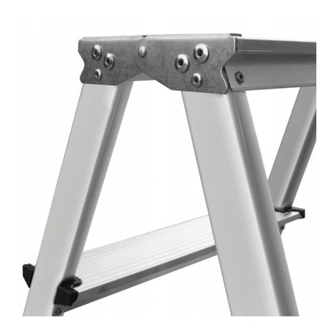 Drabina AWTOOLS AW23004 taboret 4-stopnie 125kg