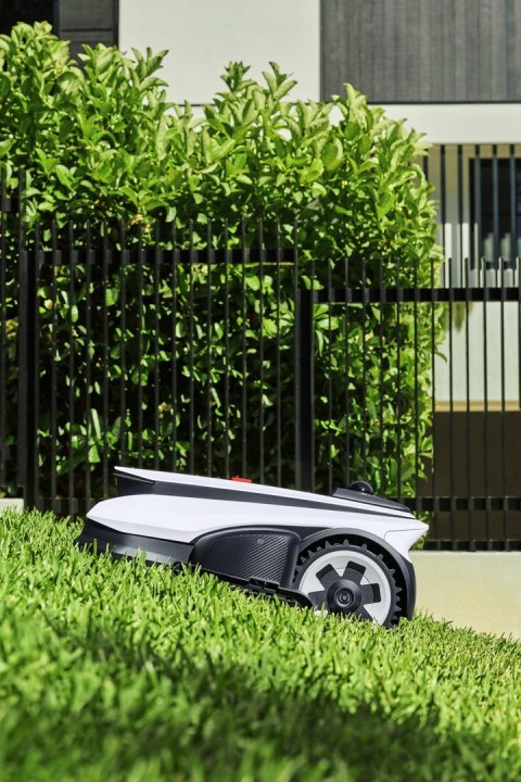 Robot koszący Ecovacs Goat A1600 LiDar Pro biały (1600m2)