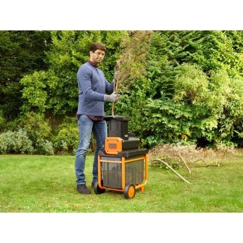 BD Rozdrabniacz do gałęzi 2800W o średnicy 40mm