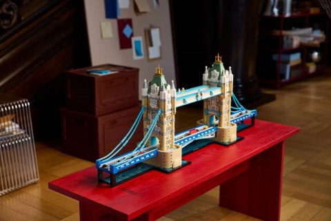 LEGO Architecture 21067 - Tower Bridge