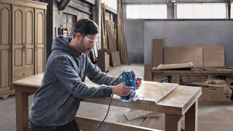 Bosch GOF 130 Czarny, Niebieski 28000 RPM 1300 W