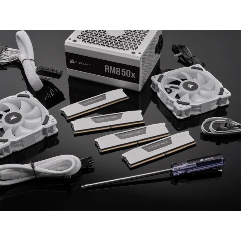 Corsair Vengeance moduł pamięci 32 GB 2 x 16 GB DDR5 288-pin DIMM
