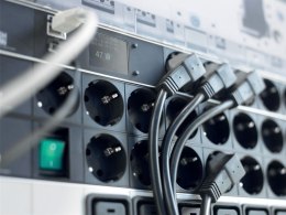 Listwa zasilająca MicroConnect 8-portowa 19