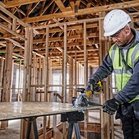 Pilarka tarczowa 18v bez aku i ład DCS571NT DEWALT