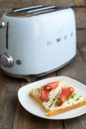 Toster SMEG TSF01PBEU