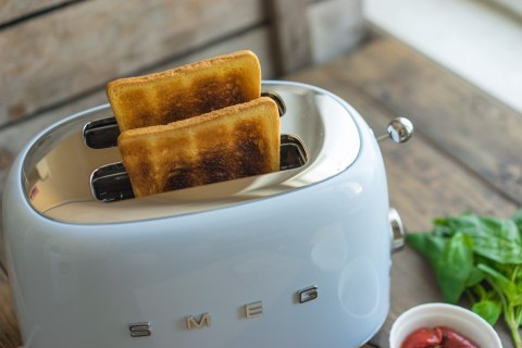 Toster SMEG TSF01PBEU