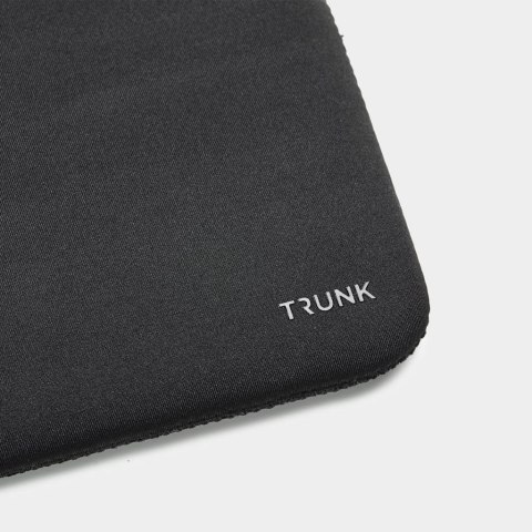 Etui na MacBook Pro 16 cali Trunk, kolor czarny