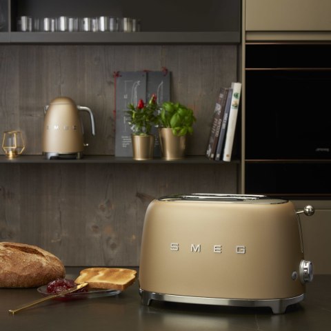 Toster SMEG TSF01CHMEU