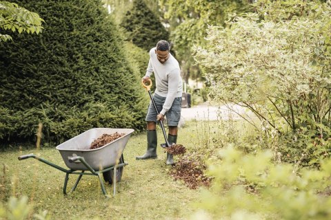 Szufla FISKARS SOLID 1003457 łopata metalowa 1270mm, rączka D