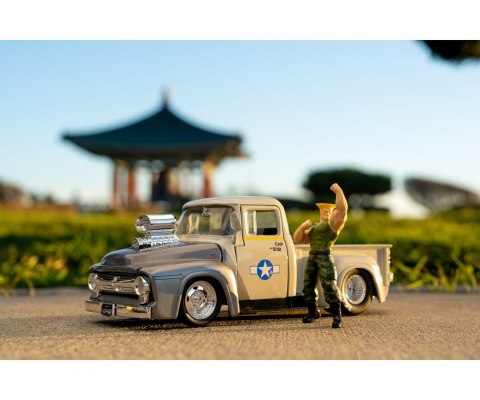 Model samochodu Jada Toys Street Fighter 1956 Ford Pickup 1:24