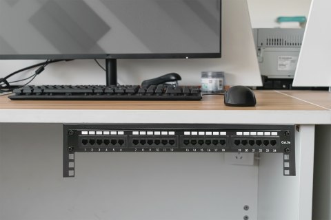 Digitus 19-calowy wspornik do montażu ściennego urządzeń, 2U
