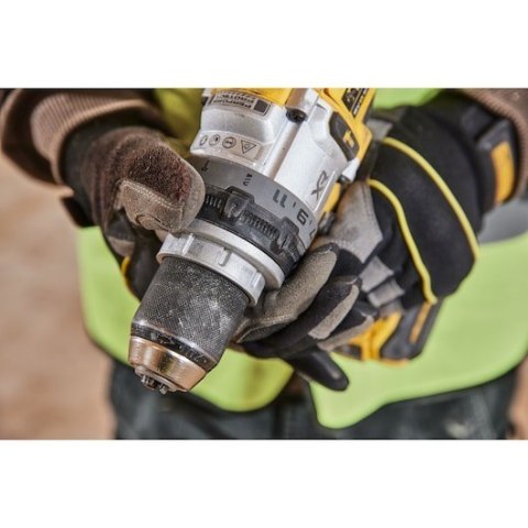 Wiert-wkręt z udarem 18V XR 169Nm 2x5Ah PS