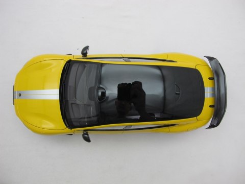 Xiaomi SU7 Ultra 1/18 Die-cast Model Car Lightning Yellow