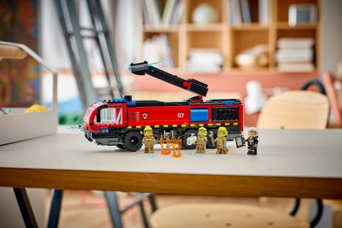 LEGO City 60499 - Lotniskowy wóz strażacki