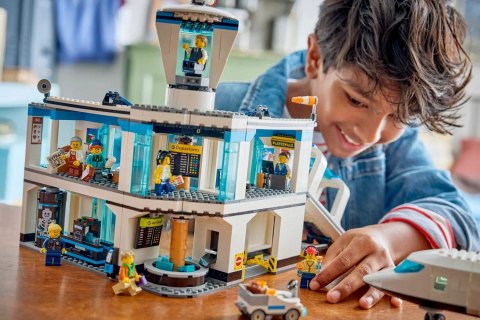 LEGO City 60502 - Lotnisko z samolotem