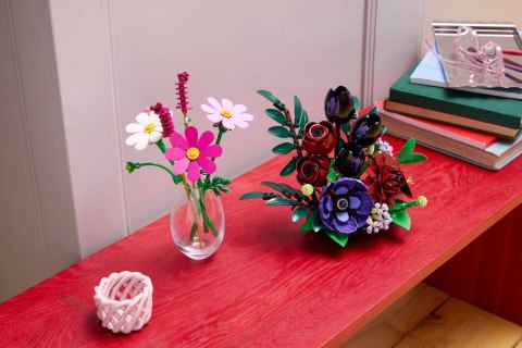 LEGO Botanical Collection 11513 - Kompozycja z ciemnych kwiatów