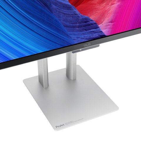 ASUS ProArt OLED PA32UCDM monitor komputerowy 80 cm (31.5") 3840 x 2160 px 4K Ultra HD QD-OLED Srebrny